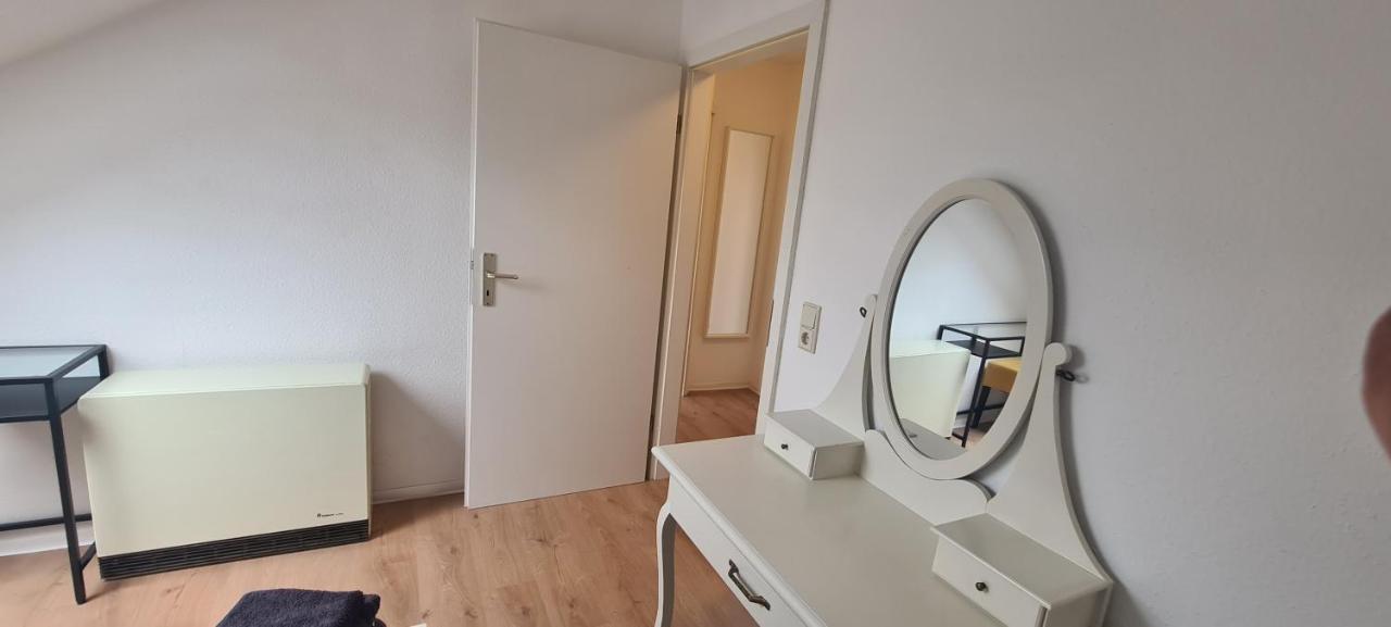 Ganze 2 Raum Ferienwohnung Rechts Baderitz Exterior photo